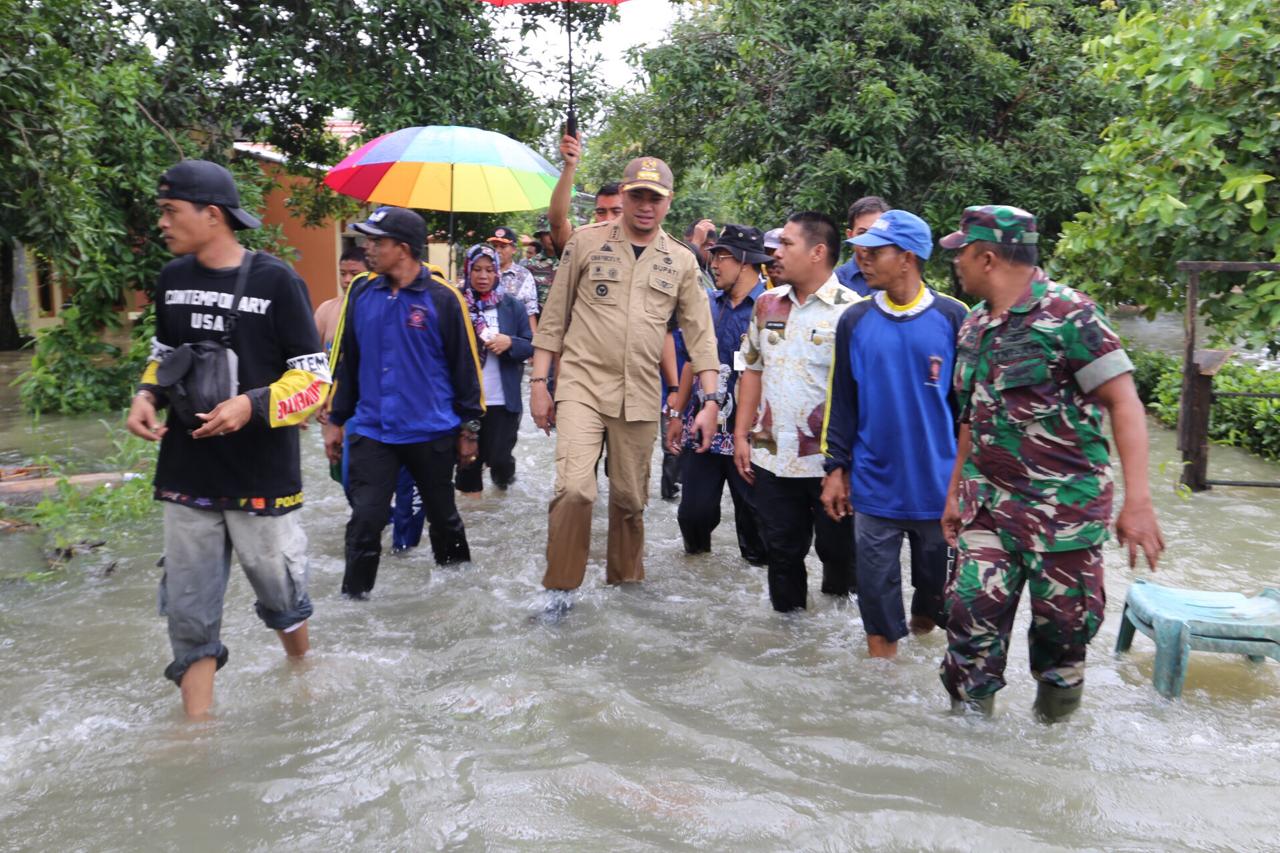 Bupati Tinjau Banjir di Somba Opu dan Barombong