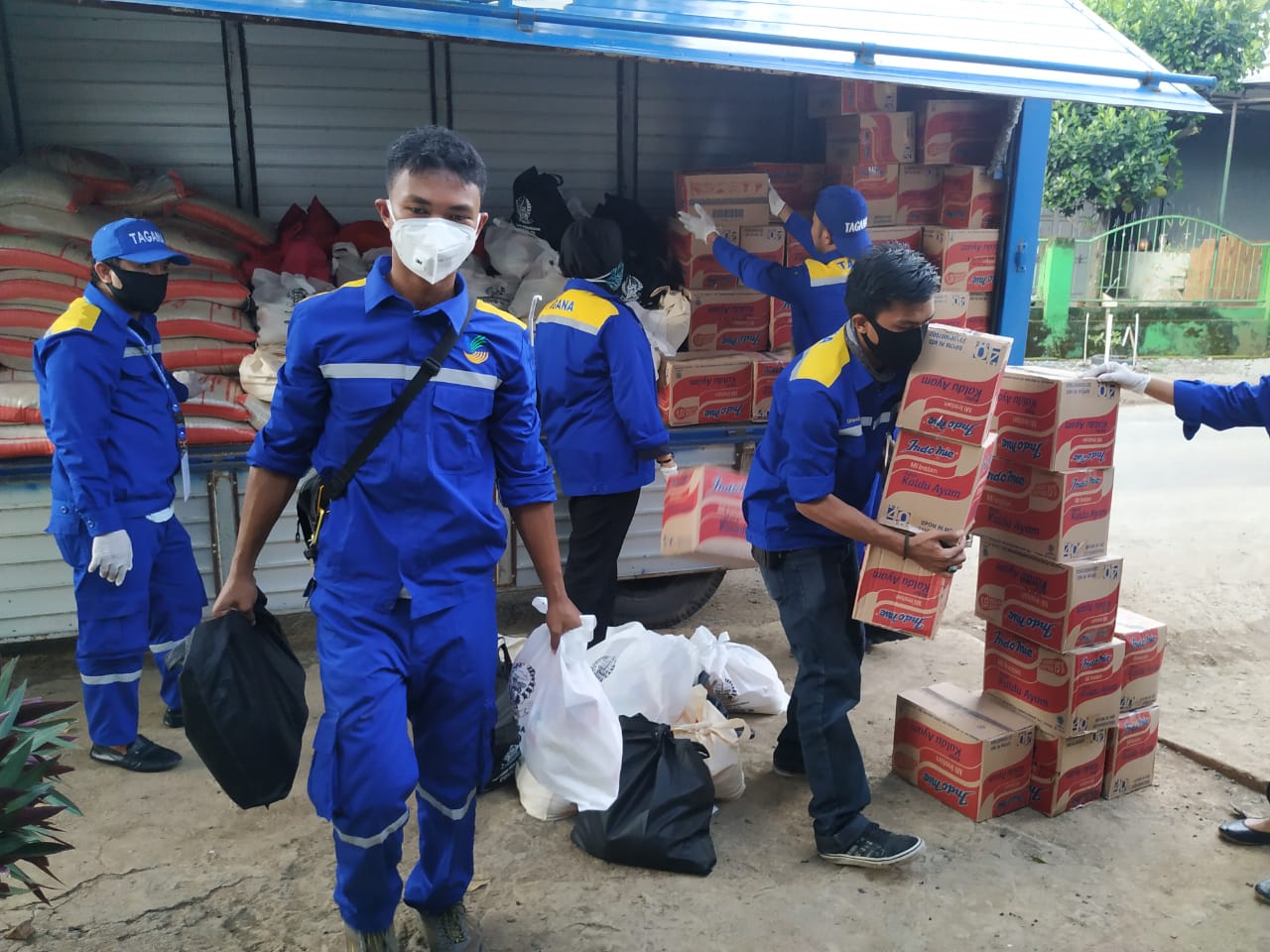 1.500 Paket Sembako Disalurkan untuk Masyarakat Terdampak Pandemi Covid-19