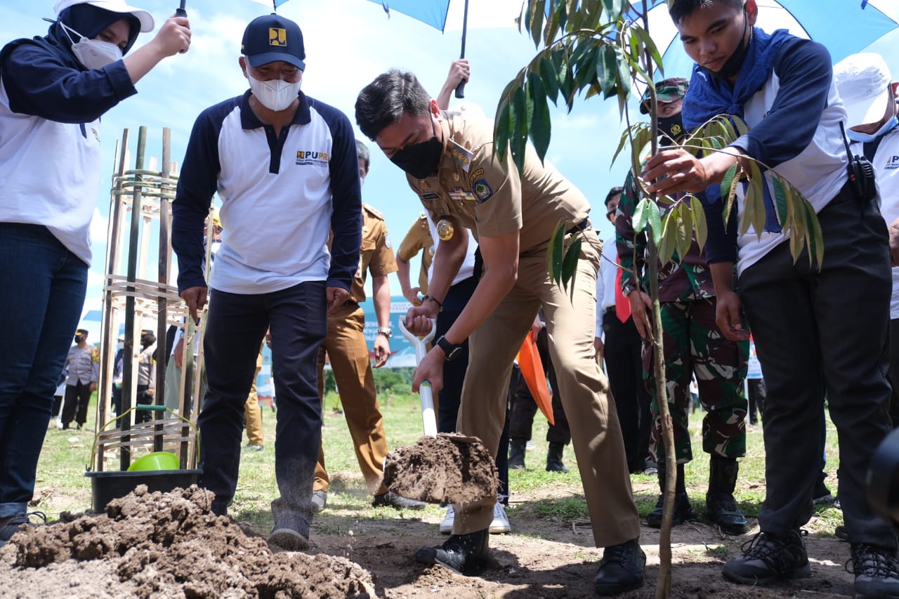 Tanam Pohon di Hari Air Sedunia, Adnan Harap Menjaga Ketersediaan Air