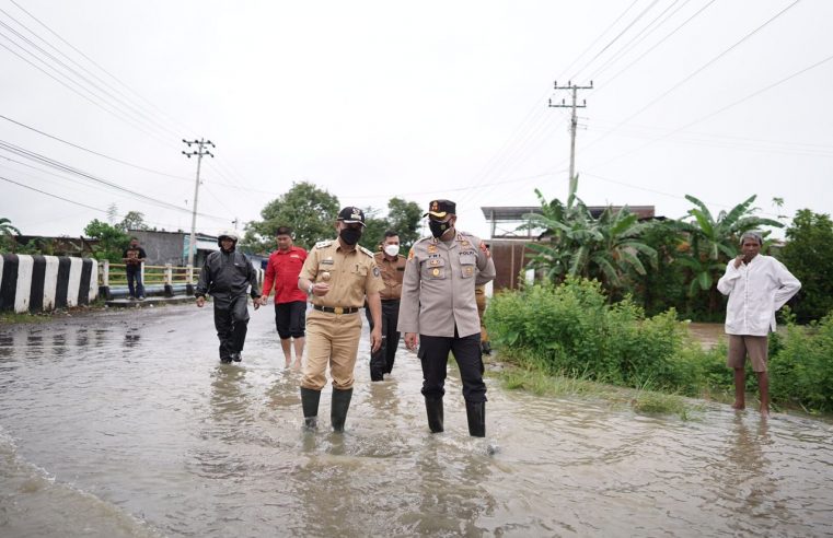 Gerak Cepat Tangani Korban Banjir, Pemkab Gowa Lakukan Evakuasi Korban dan Dirikan Dapur Umum