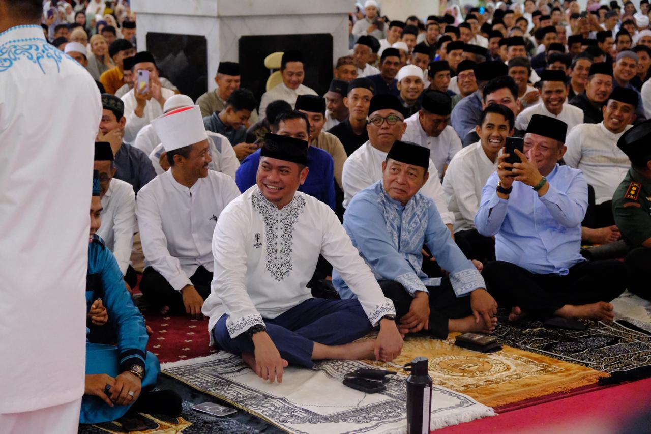 Gelar Zikir dan Doa Bersama, Bupati Adnan Harap Program Daerah Berjalan dengan Baik 