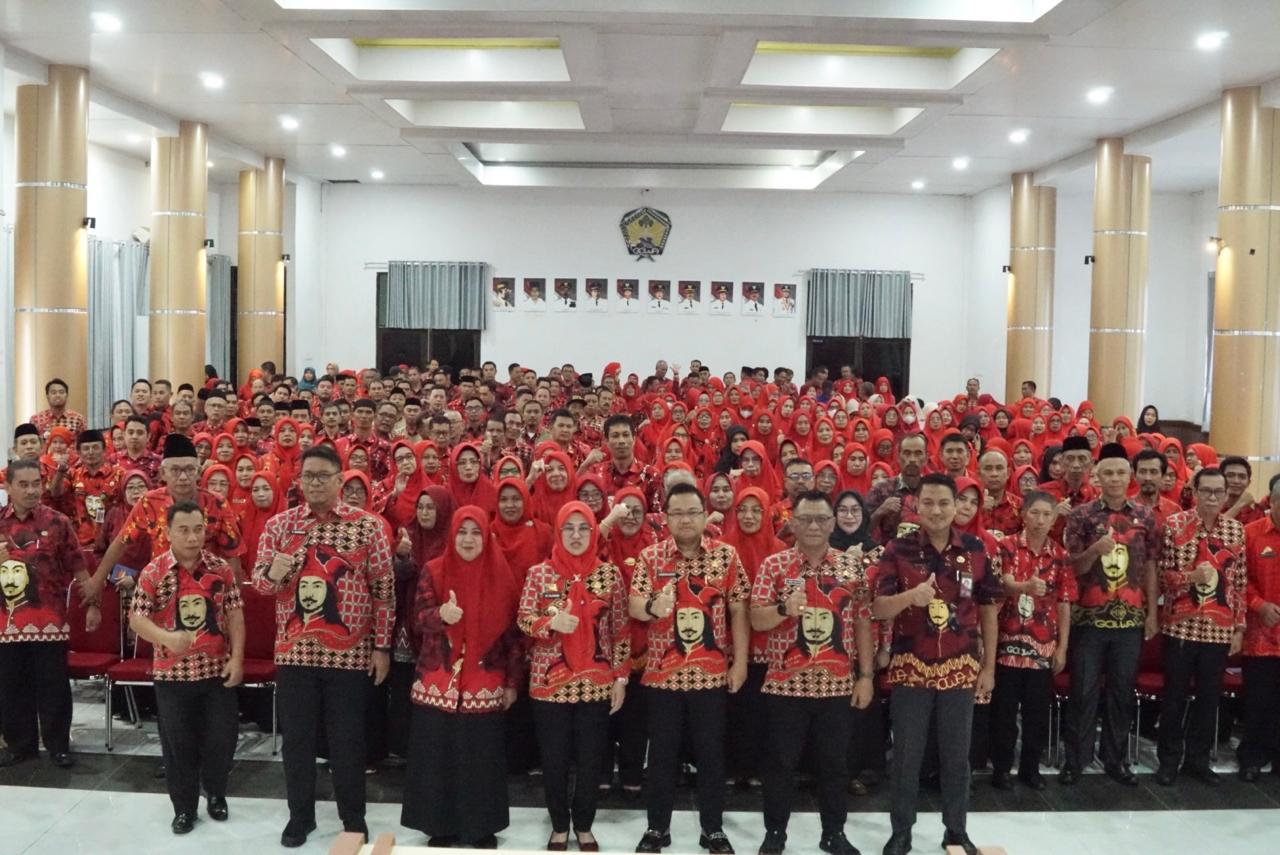 TPG Mulai Disalurkan, Bupati Husniah Minta Guru Tingkatkan Kinerja