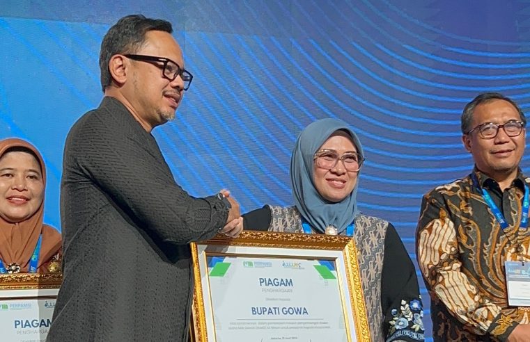 Bupati Gowa Terima Penghargaan PERPAMSI di IWWEF 2025