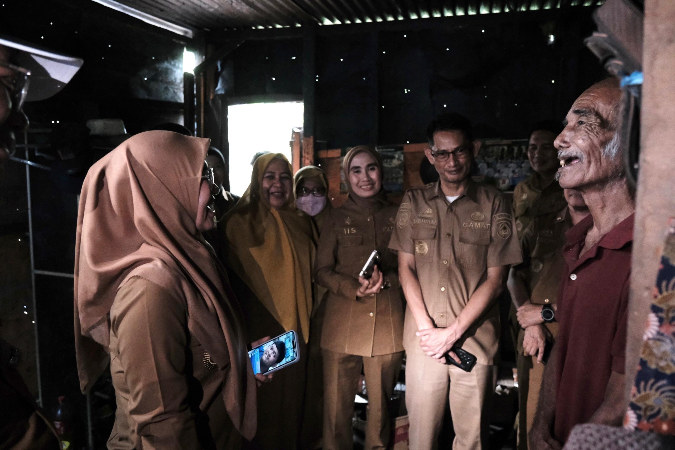 Lewat Intervensi, Pemkab Gowa Beri Bantuan Usaha dan Perabotan Rumah Tangga ke KME
