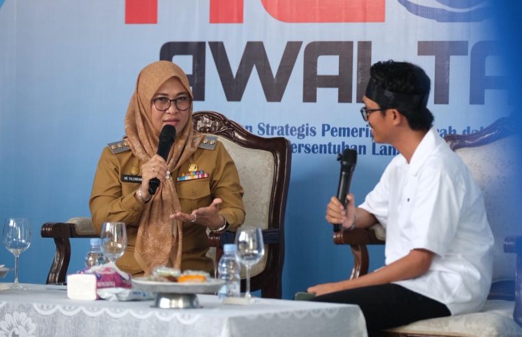 Narasumber Dialog Publik SSI, Bupati Gowa Sebut Pemerintah Hadir Untuk Layani Masyarakat