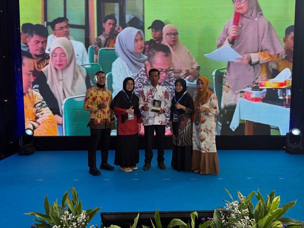 Pakatto Raih Penghargaan Desa Matang Pengadaan dari LKPP RI